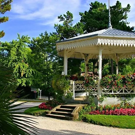 Duplex T2 Avec Balcon Et Terrasse, Résidence Les Pieds Dans L'eau, - Fr-1-420-126 * Arcachon